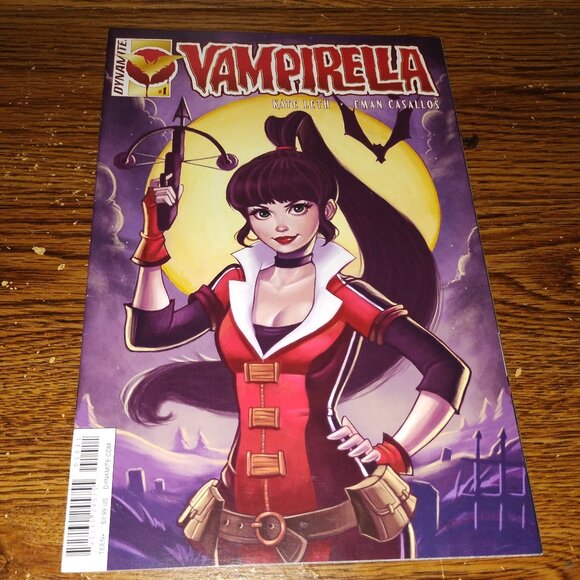 Vampirella #1 (Dynamite comics, 2016) Chrissie Zullo Cover A Variant - Picture 1 of 3